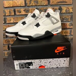 Size 11.5M - Air Jordan 4 Retro OG 2025 White Cement Brand New Mens